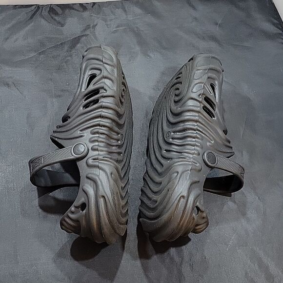 KBREE  SUMMER  PERSONALIZED FINGERPRINT MEN'S CASUAL BEACH OUTDOOR HOLE  SANDAL - Picture 9 of 15